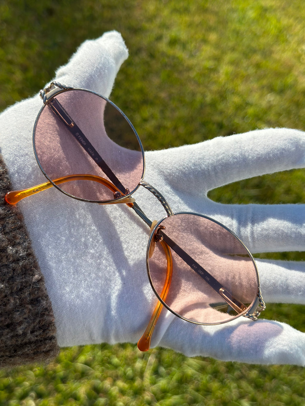 Fendi (light rose lenses)