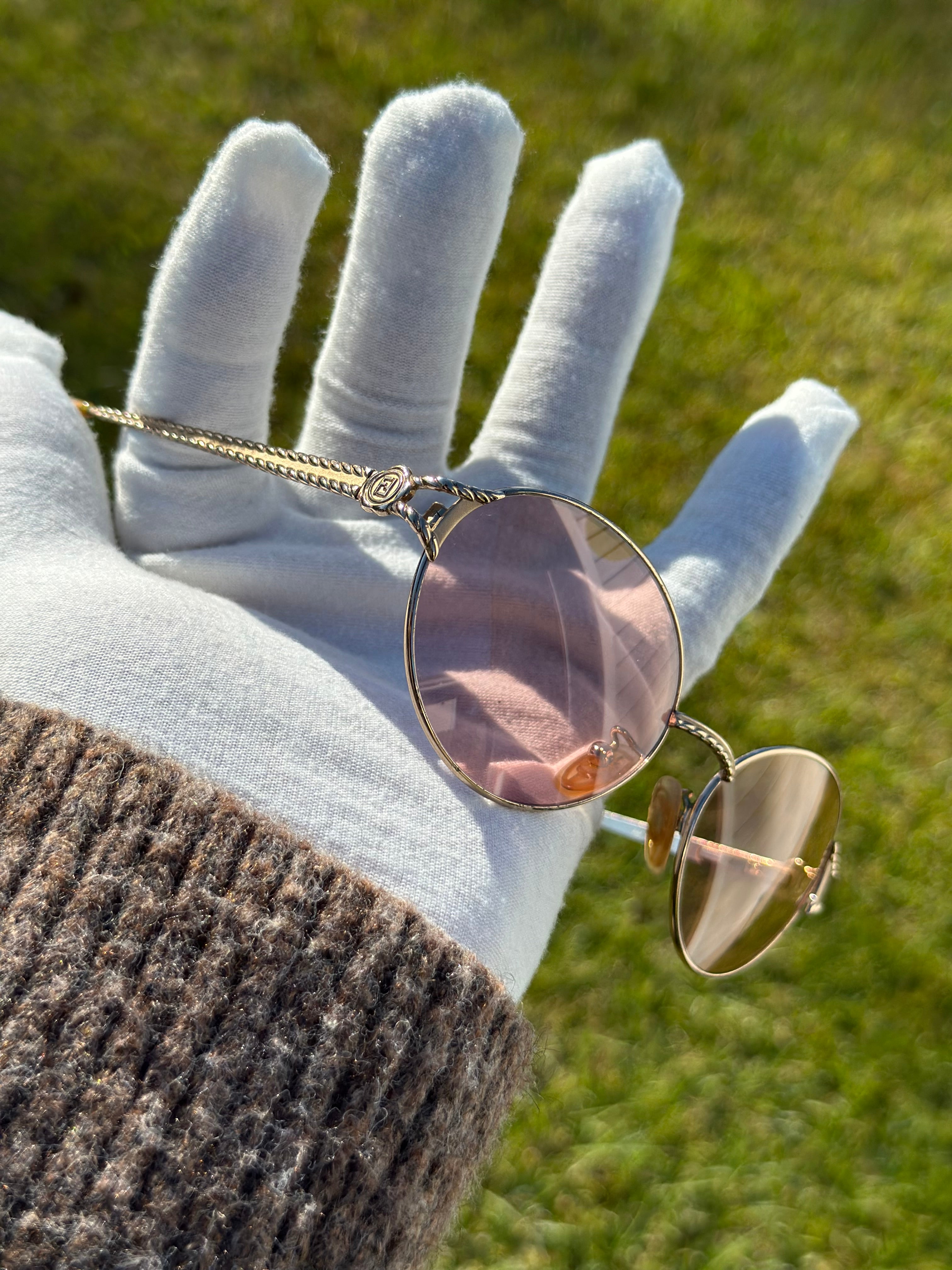 Fendi (light rose lenses)