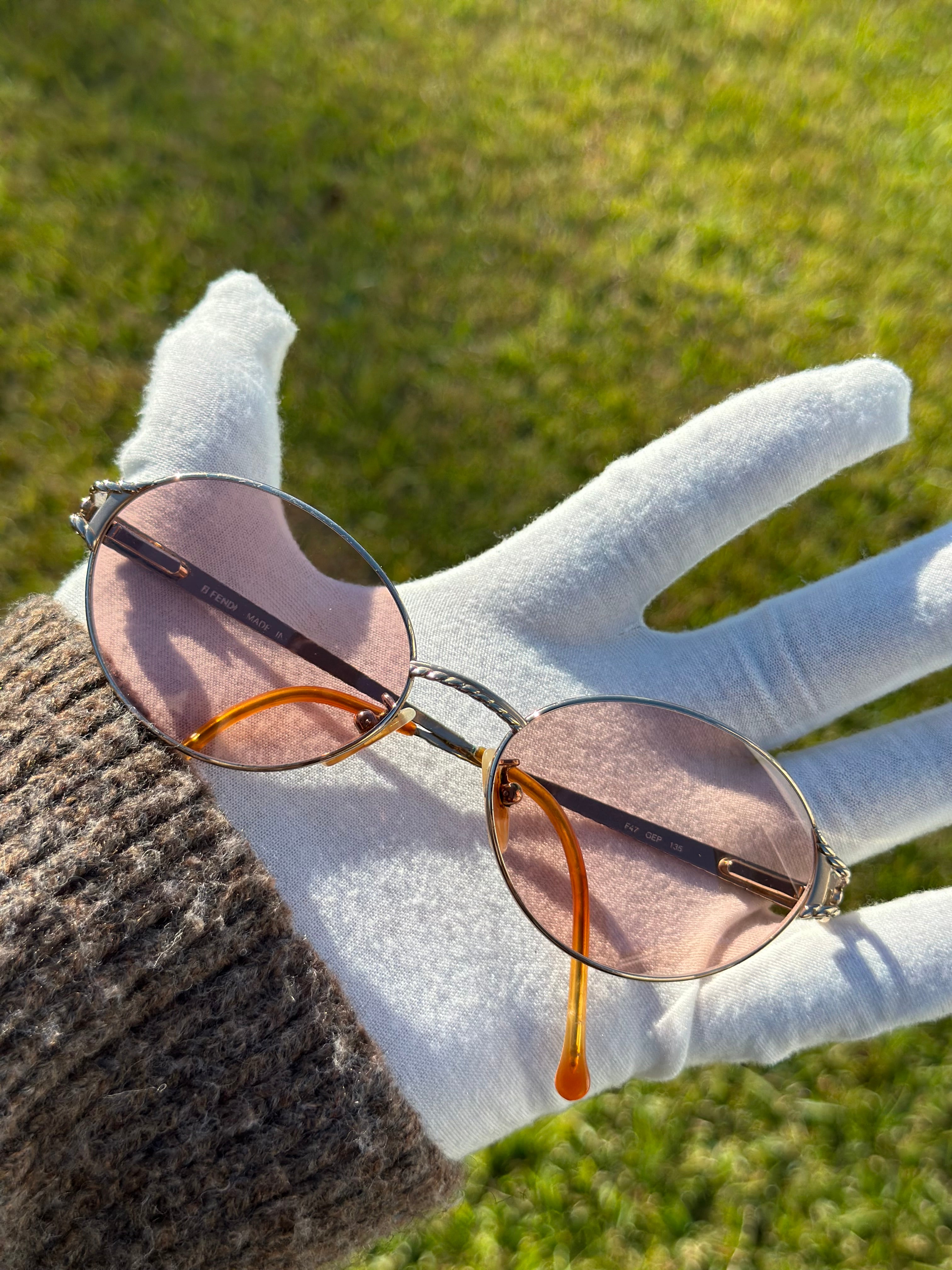 Fendi (light rose lenses)